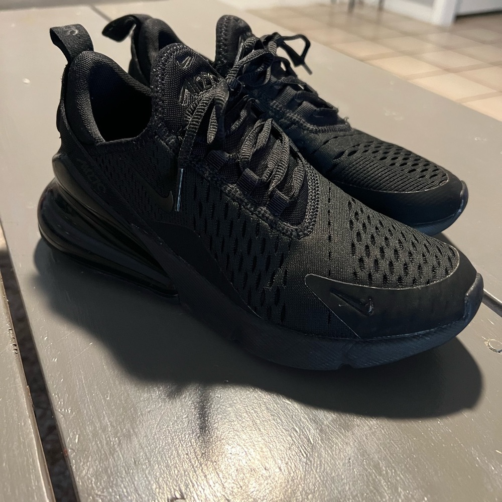 Nike Air Max 270